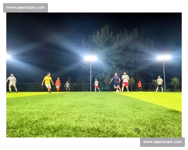 今日足坛焦点对决全面开战豪门新星引爆绿茵激情夜赛场悬念再度升级