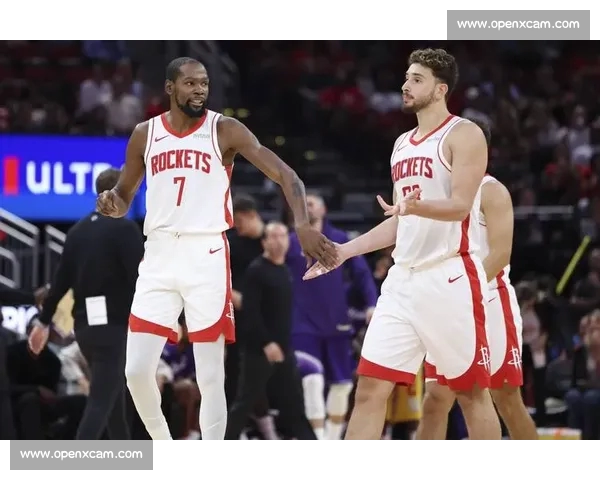 NBA最新数据分析：球员表现、得分排名与历史记录深度解析